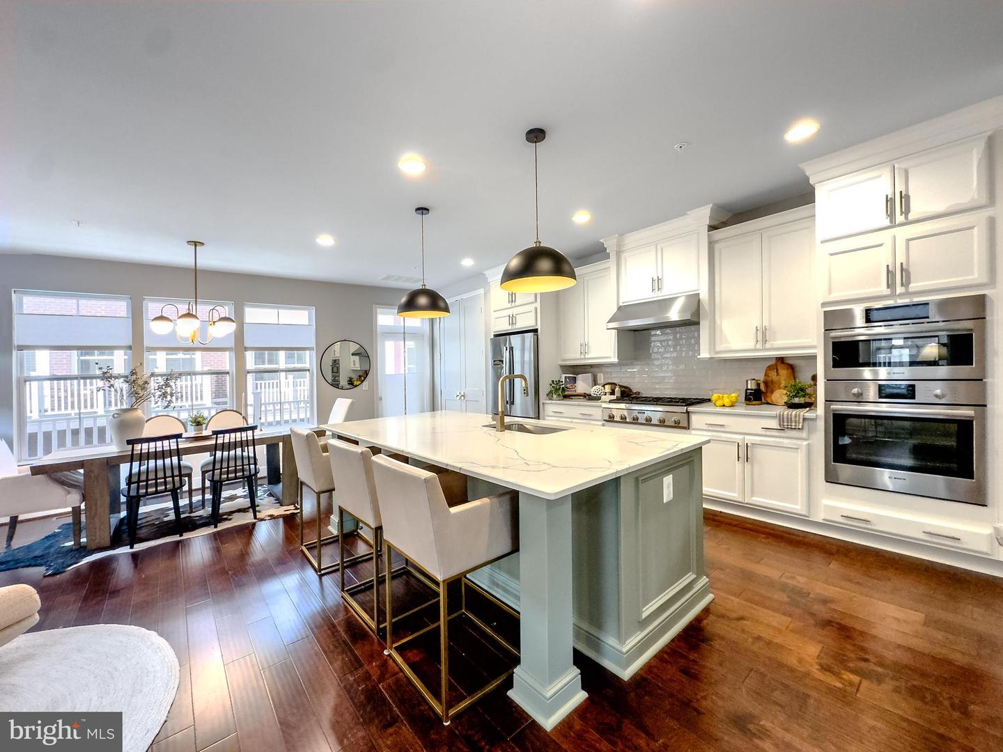 11698 SUNRISE SQUARE PL, RESTON, Virginia 20191, 5 Bedrooms Bedrooms, ,4 BathroomsBathrooms,Residential,For sale,11698 SUNRISE SQUARE PL,VAFX2237612 MLS # VAFX2237612