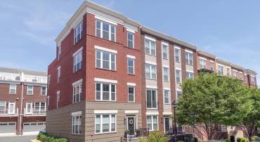 11698 SUNRISE SQUARE PL, RESTON, Virginia 20191, 5 Bedrooms Bedrooms, ,4 BathroomsBathrooms,Residential,For sale,11698 SUNRISE SQUARE PL,VAFX2237612 MLS # VAFX2237612