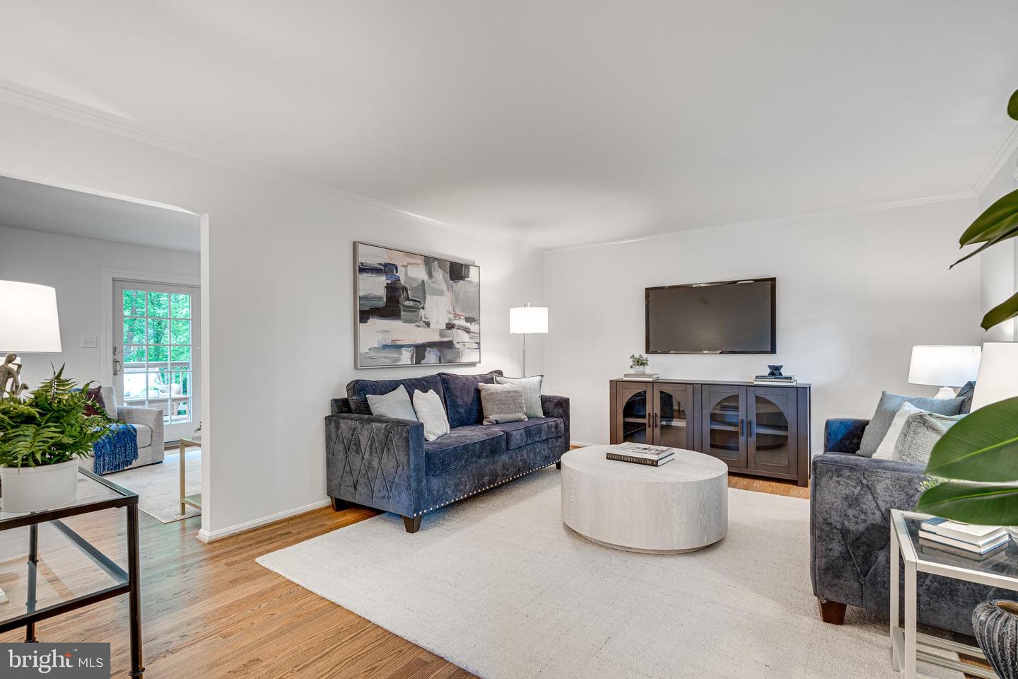 4909 HEVERSHAM CT, FAIRFAX, Virginia 22032, 5 Bedrooms Bedrooms, ,3 BathroomsBathrooms,Residential,For sale,4909 HEVERSHAM CT,VAFX2237844 MLS # VAFX2237844