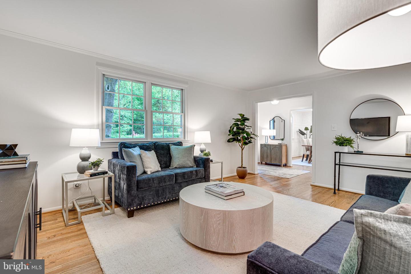 4909 HEVERSHAM CT, FAIRFAX, Virginia 22032, 5 Bedrooms Bedrooms, ,3 BathroomsBathrooms,Residential,For sale,4909 HEVERSHAM CT,VAFX2237844 MLS # VAFX2237844