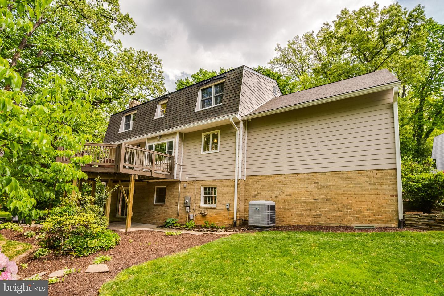4909 HEVERSHAM CT, FAIRFAX, Virginia 22032, 5 Bedrooms Bedrooms, ,3 BathroomsBathrooms,Residential,For sale,4909 HEVERSHAM CT,VAFX2237844 MLS # VAFX2237844
