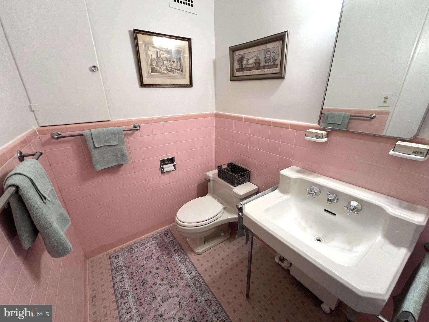 4301 NW MASSACHUSETTS AVE NW #5012, WASHINGTON, District Of Columbia 20016, 2 Bedrooms Bedrooms, ,2 BathroomsBathrooms,Residential,For sale,4301 NW MASSACHUSETTS AVE NW #5012,DCDC2198140 MLS # DCDC2198140