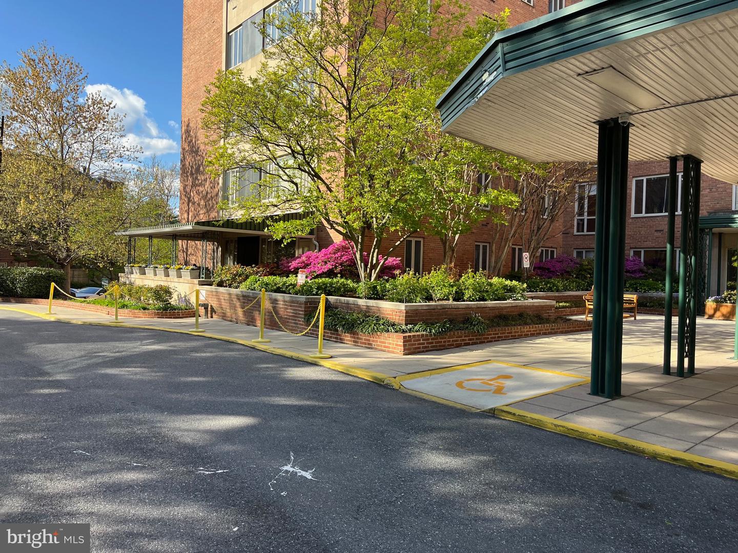 4301 NW MASSACHUSETTS AVE NW #5012, WASHINGTON, District Of Columbia 20016, 2 Bedrooms Bedrooms, ,2 BathroomsBathrooms,Residential,For sale,4301 NW MASSACHUSETTS AVE NW #5012,DCDC2198140 MLS # DCDC2198140