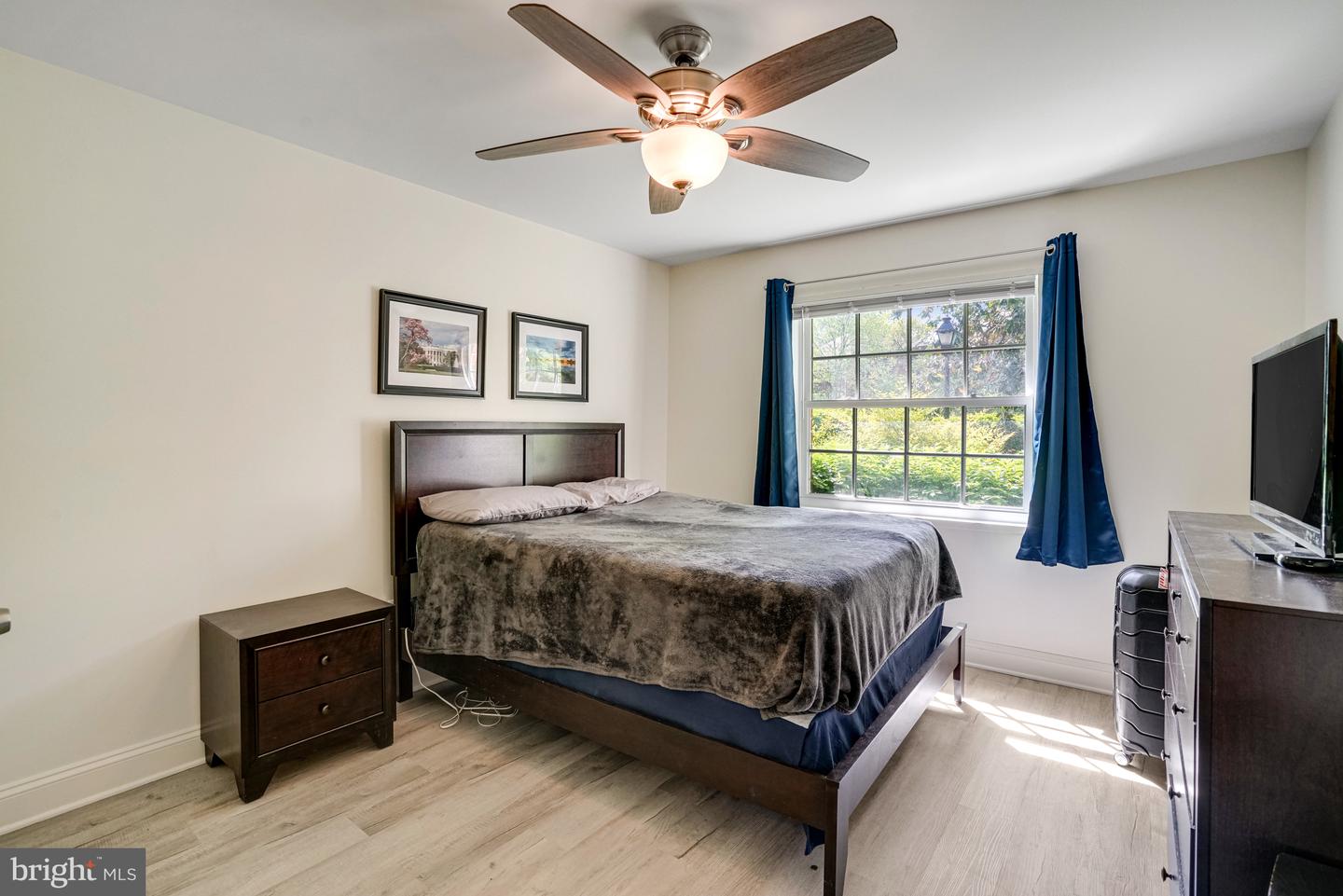 1630 W ABINGDON DR #102, ALEXANDRIA, Virginia 22314, 1 Bedroom Bedrooms, ,1 BathroomBathrooms,Residential,For sale,1630 W ABINGDON DR #102,VAAX2044760 MLS # VAAX2044760