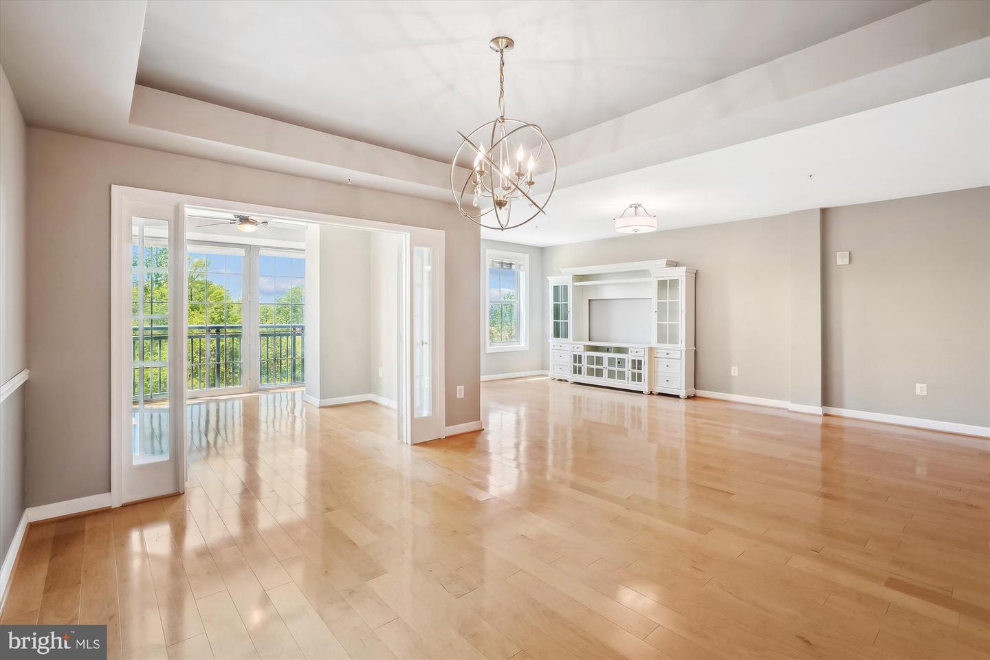485 HARBOR SIDE ST #411, WOODBRIDGE, Virginia 22191, 2 Bedrooms Bedrooms, ,2 BathroomsBathrooms,Residential,For sale,485 HARBOR SIDE ST #411,VAPW2093480 MLS # VAPW2093480