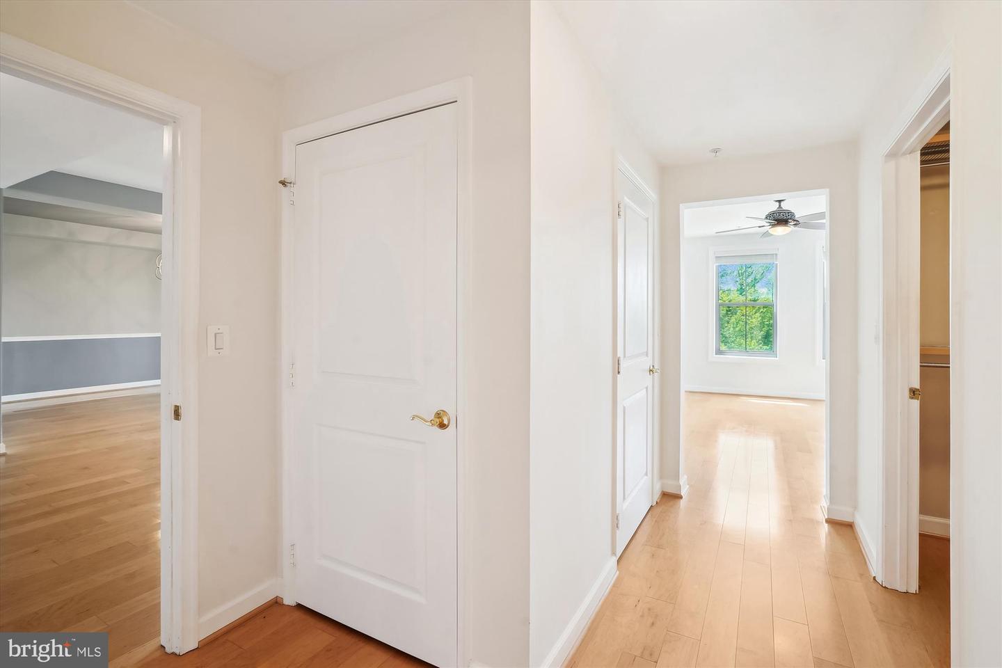 485 HARBOR SIDE ST #411, WOODBRIDGE, Virginia 22191, 2 Bedrooms Bedrooms, ,2 BathroomsBathrooms,Residential,For sale,485 HARBOR SIDE ST #411,VAPW2093480 MLS # VAPW2093480