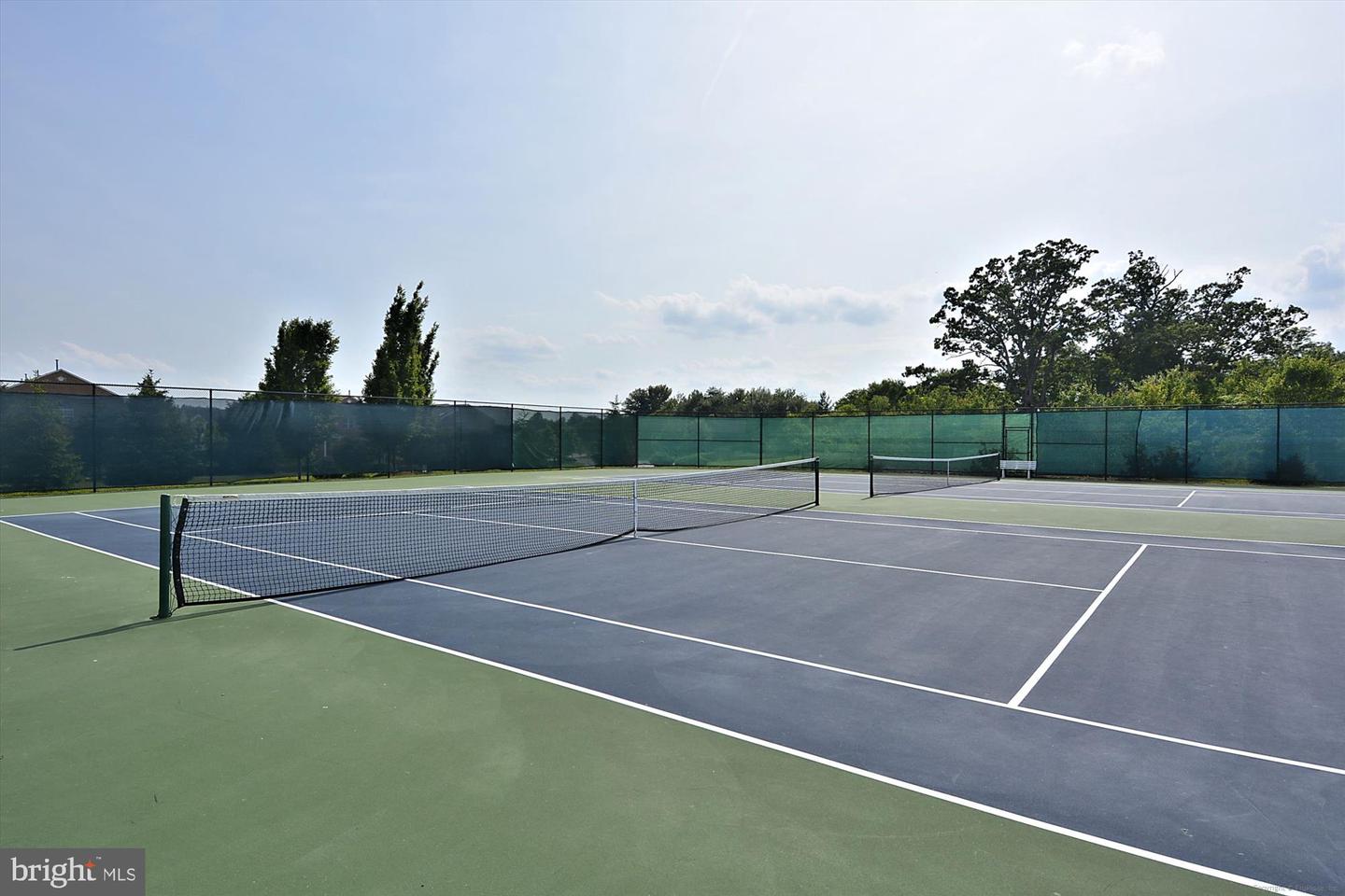485 HARBOR SIDE ST #411, WOODBRIDGE, Virginia 22191, 2 Bedrooms Bedrooms, ,2 BathroomsBathrooms,Residential,For sale,485 HARBOR SIDE ST #411,VAPW2093480 MLS # VAPW2093480