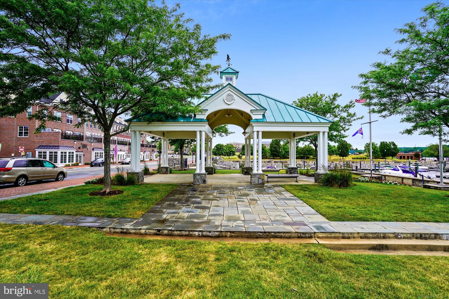 485 HARBOR SIDE ST #411, WOODBRIDGE, Virginia 22191, 2 Bedrooms Bedrooms, ,2 BathroomsBathrooms,Residential,For sale,485 HARBOR SIDE ST #411,VAPW2093480 MLS # VAPW2093480