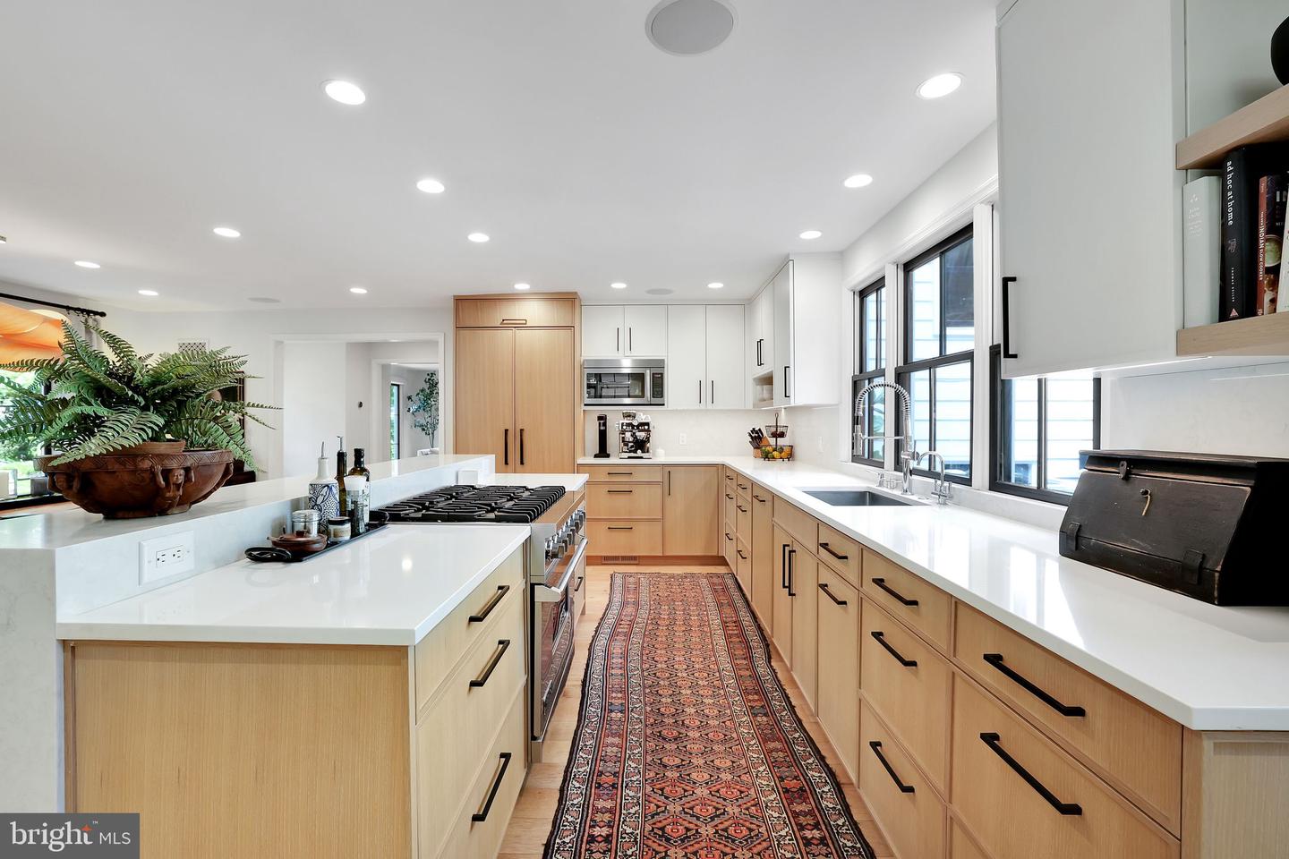 3517 TILDEN ST NW, WASHINGTON, District Of Columbia 20008, 5 Bedrooms Bedrooms, ,5 BathroomsBathrooms,Residential,For sale,3517 TILDEN ST NW,DCDC2198190 MLS # DCDC2198190