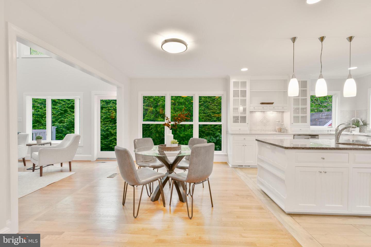 5001 14TH ST N, ARLINGTON, Virginia 22205, 5 Bedrooms Bedrooms, ,4 BathroomsBathrooms,Residential,For sale,5001 14TH ST N,VAAR2056846 MLS # VAAR2056846