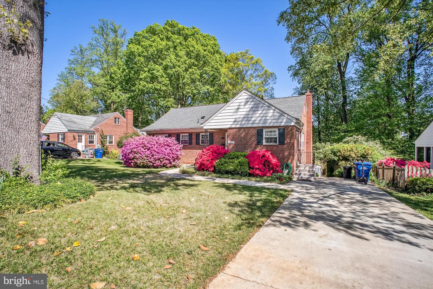 3109 VALLEY LN, FALLS CHURCH, Virginia 22044, 4 Bedrooms Bedrooms, ,3 BathroomsBathrooms,Residential,For sale,3109 VALLEY LN,VAFX2237568 MLS # VAFX2237568