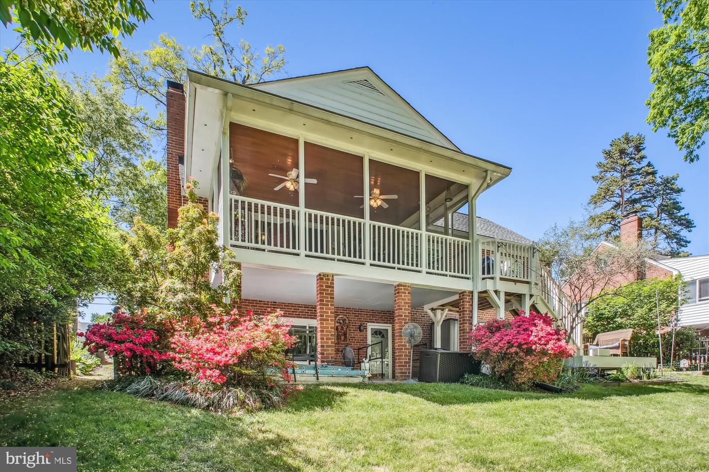 3109 VALLEY LN, FALLS CHURCH, Virginia 22044, 4 Bedrooms Bedrooms, ,3 BathroomsBathrooms,Residential,For sale,3109 VALLEY LN,VAFX2237568 MLS # VAFX2237568