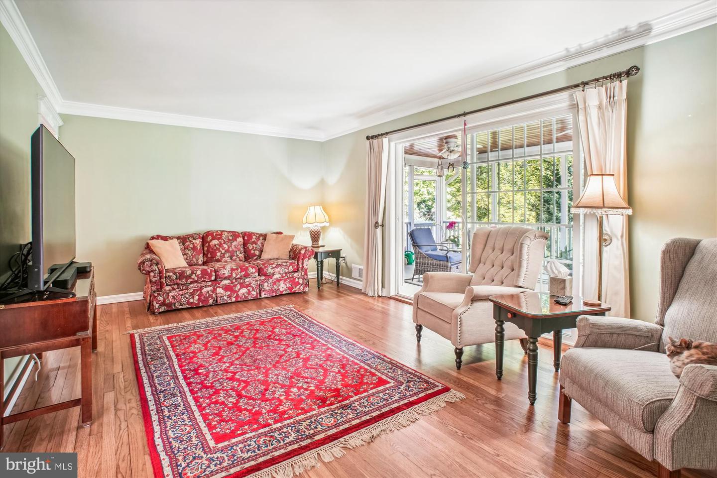 3109 VALLEY LN, FALLS CHURCH, Virginia 22044, 4 Bedrooms Bedrooms, ,3 BathroomsBathrooms,Residential,For sale,3109 VALLEY LN,VAFX2237568 MLS # VAFX2237568