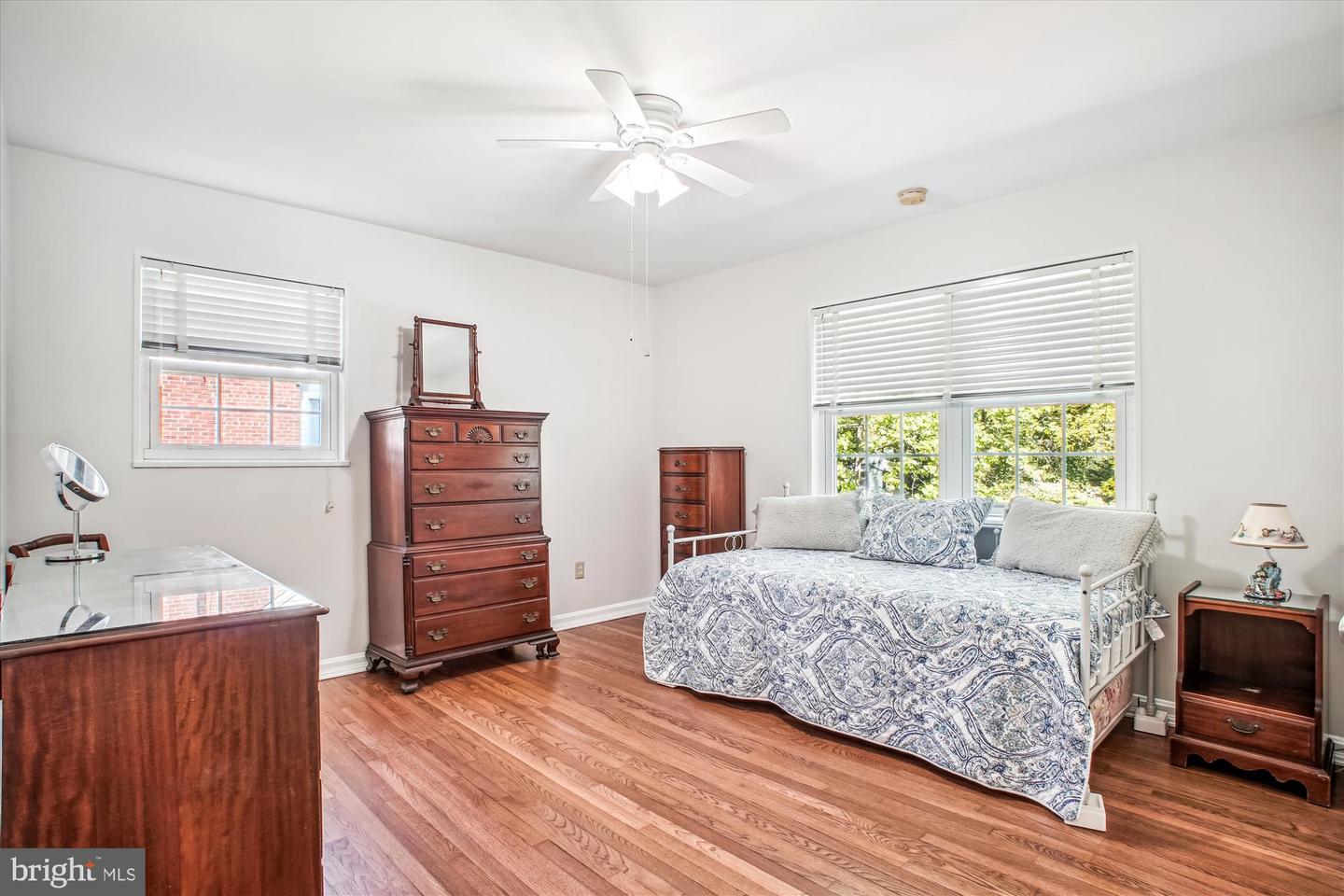3109 VALLEY LN, FALLS CHURCH, Virginia 22044, 4 Bedrooms Bedrooms, ,3 BathroomsBathrooms,Residential,For sale,3109 VALLEY LN,VAFX2237568 MLS # VAFX2237568