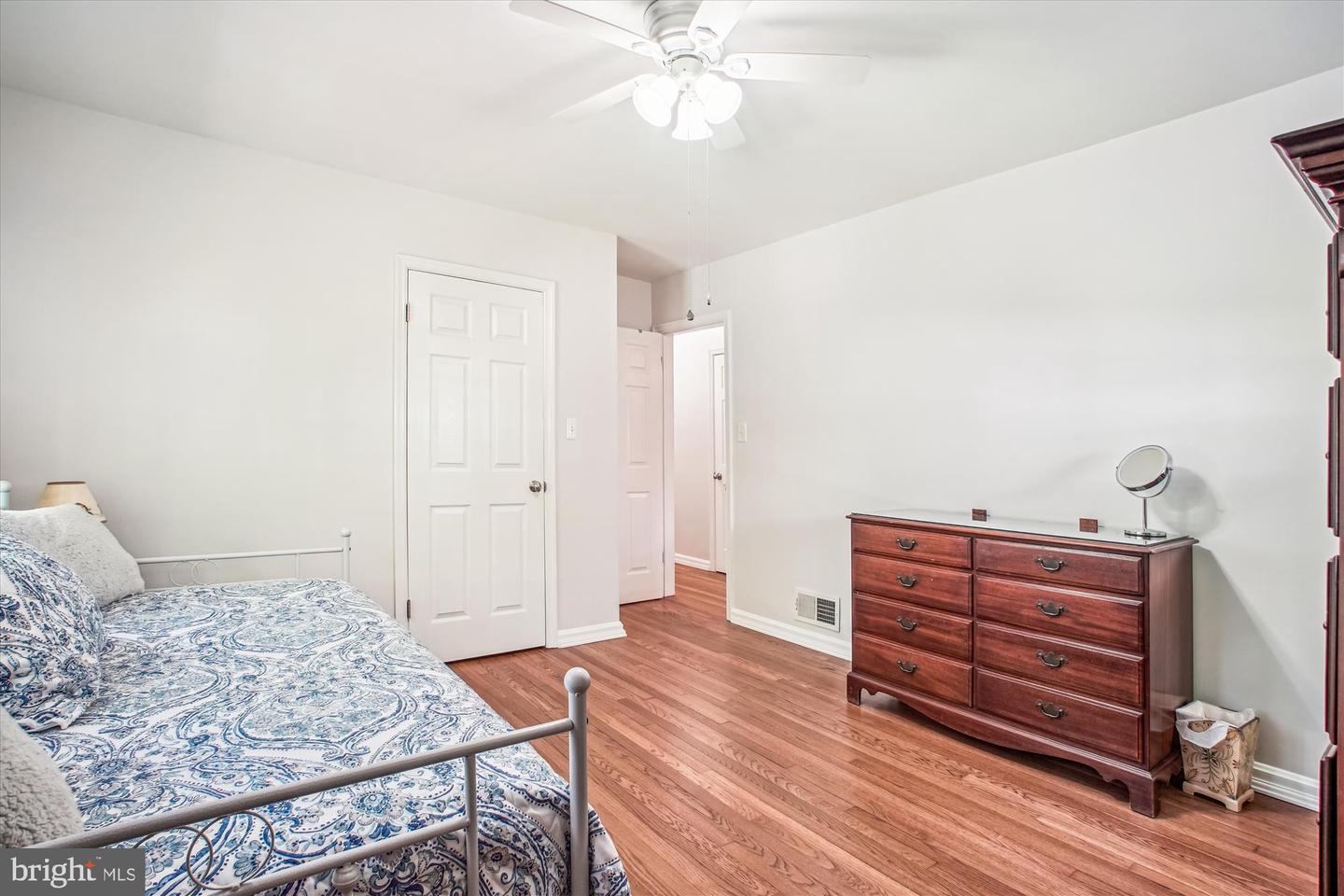 3109 VALLEY LN, FALLS CHURCH, Virginia 22044, 4 Bedrooms Bedrooms, ,3 BathroomsBathrooms,Residential,For sale,3109 VALLEY LN,VAFX2237568 MLS # VAFX2237568