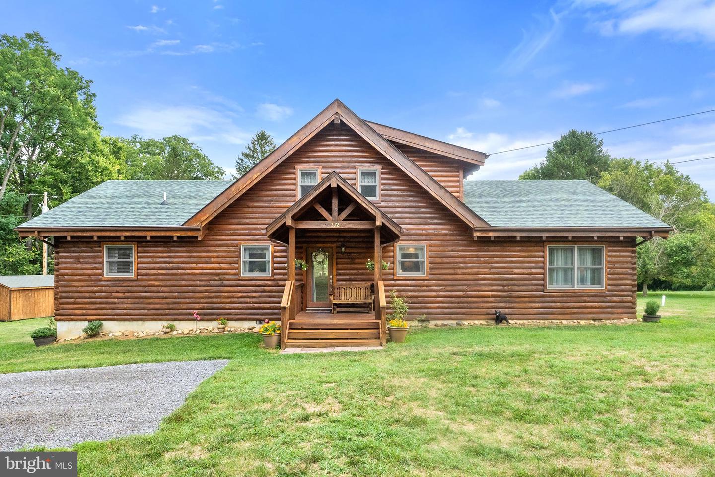 378 PANHANDLE RD, BENTONVILLE, Virginia 22610, 3 Bedrooms Bedrooms, ,2 BathroomsBathrooms,Residential,For sale,378 PANHANDLE RD,VAWR2011042 MLS # VAWR2011042