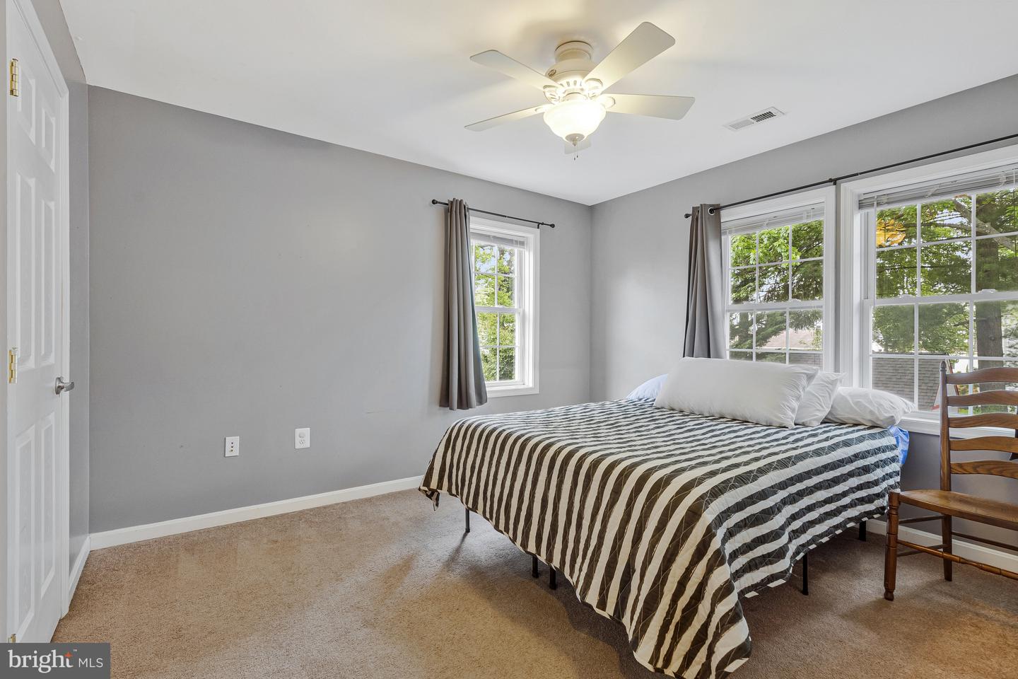 314 CHARLES ST SE, VIENNA, Virginia 22180, 5 Bedrooms Bedrooms, ,5 BathroomsBathrooms,Residential,For sale,314 CHARLES ST SE,VAFX2237866 MLS # VAFX2237866