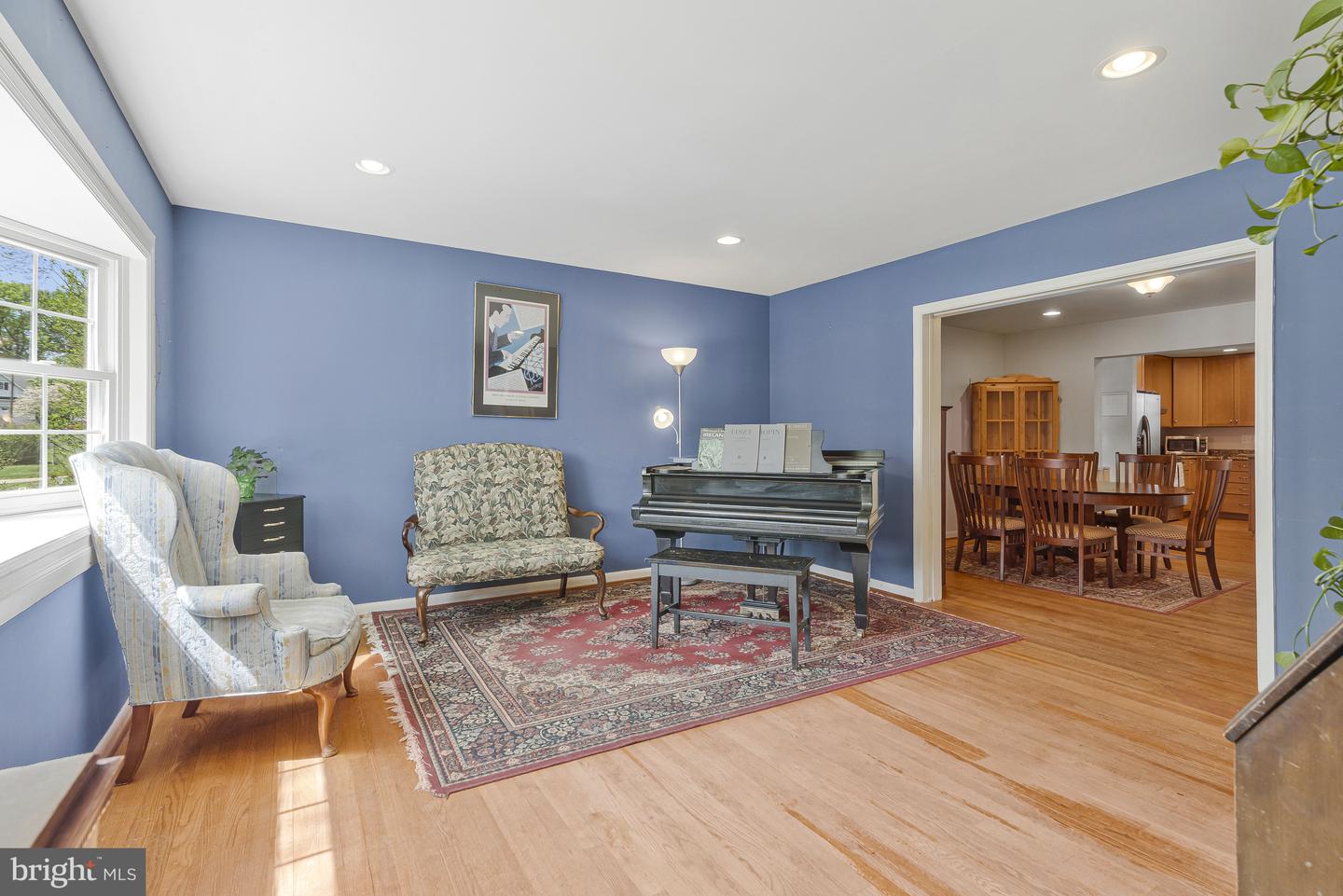 314 CHARLES ST SE, VIENNA, Virginia 22180, 5 Bedrooms Bedrooms, ,5 BathroomsBathrooms,Residential,For sale,314 CHARLES ST SE,VAFX2237866 MLS # VAFX2237866