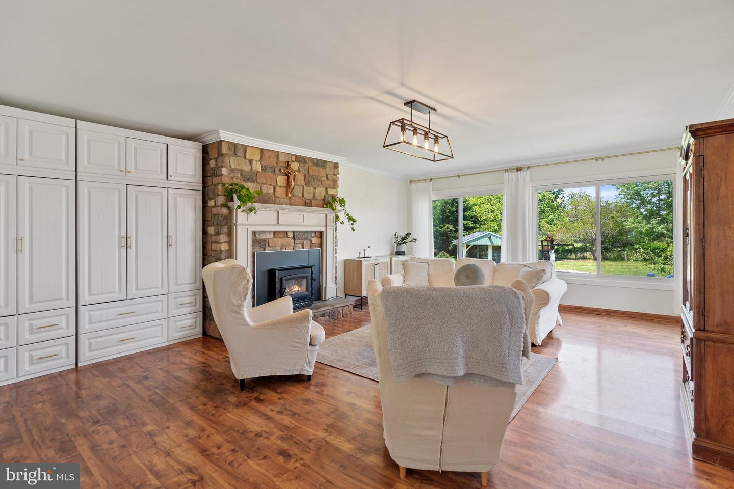 7552 PILCHER ST, WARRENTON, Virginia 20186, 3 Bedrooms Bedrooms, ,2 BathroomsBathrooms,Residential,For sale,7552 PILCHER ST,VAFQ2016440 MLS # VAFQ2016440