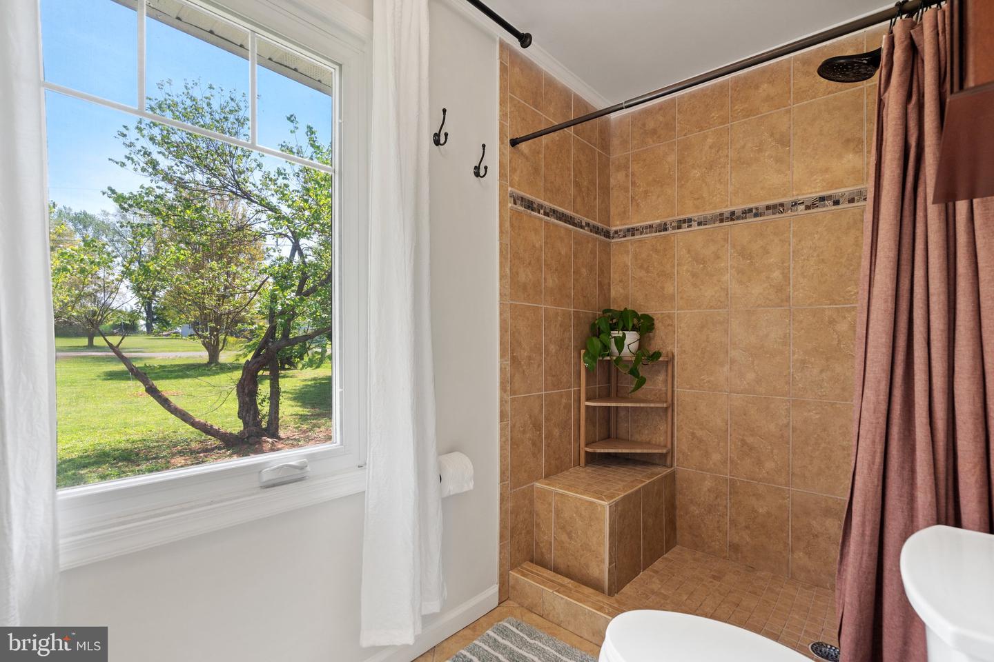 7552 PILCHER ST, WARRENTON, Virginia 20186, 3 Bedrooms Bedrooms, ,2 BathroomsBathrooms,Residential,For sale,7552 PILCHER ST,VAFQ2016440 MLS # VAFQ2016440