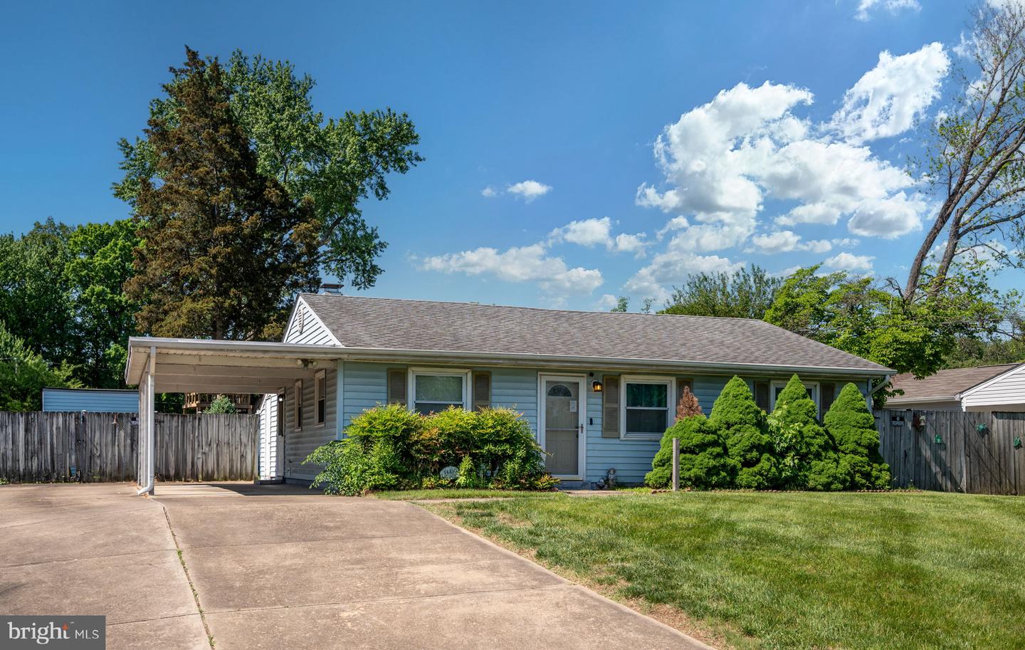 14458 MERIDIAN DR, WOODBRIDGE, Virginia 22191, 3 Bedrooms Bedrooms, ,2 BathroomsBathrooms,Residential,For sale,14458 MERIDIAN DR,VAPW2093782 MLS # VAPW2093782