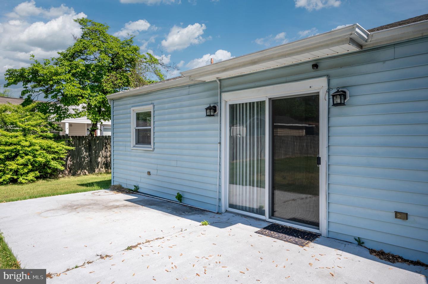 14458 MERIDIAN DR, WOODBRIDGE, Virginia 22191, 3 Bedrooms Bedrooms, ,2 BathroomsBathrooms,Residential,For sale,14458 MERIDIAN DR,VAPW2093782 MLS # VAPW2093782