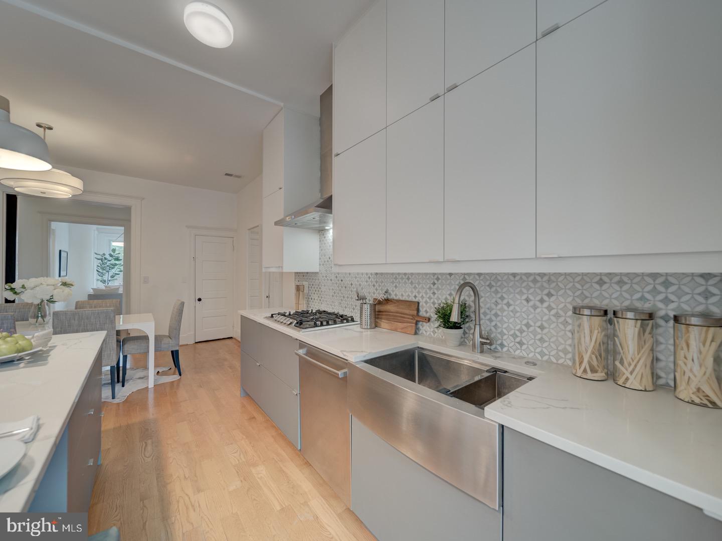27 SEATON PL NW, WASHINGTON, District Of Columbia 20001, 4 Bedrooms Bedrooms, ,3 BathroomsBathrooms,Residential,For sale,27 SEATON PL NW,DCDC2198702 MLS # DCDC2198702