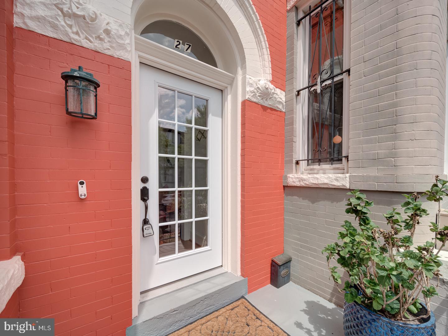 27 SEATON PL NW, WASHINGTON, District Of Columbia 20001, 4 Bedrooms Bedrooms, ,3 BathroomsBathrooms,Residential,For sale,27 SEATON PL NW,DCDC2198702 MLS # DCDC2198702