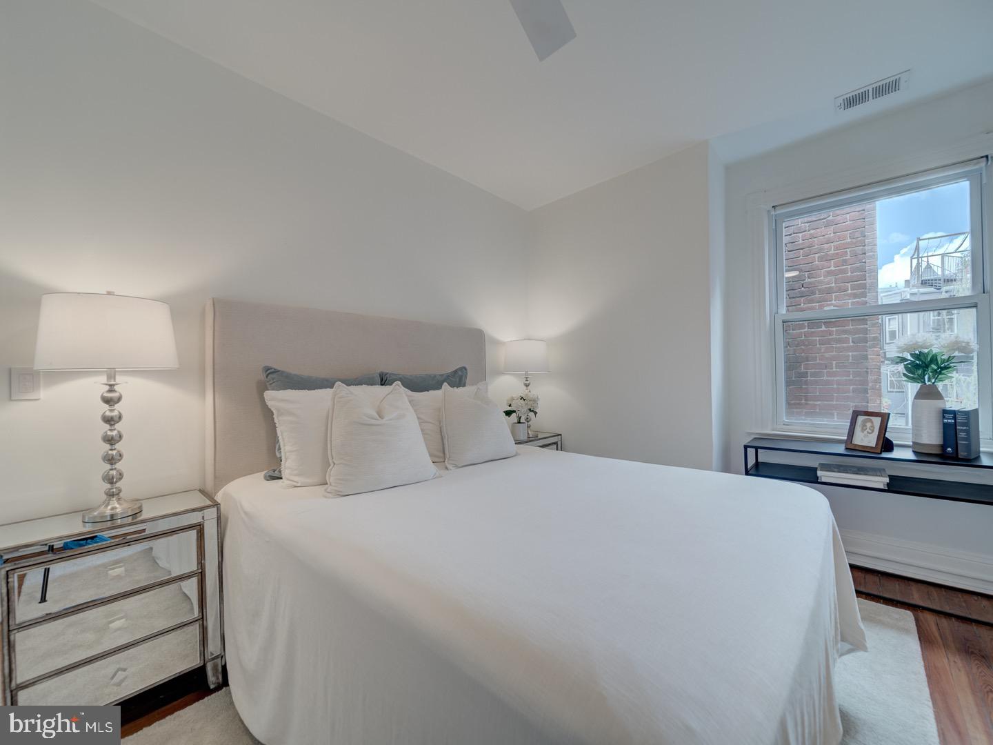 27 SEATON PL NW, WASHINGTON, District Of Columbia 20001, 4 Bedrooms Bedrooms, ,3 BathroomsBathrooms,Residential,For sale,27 SEATON PL NW,DCDC2198702 MLS # DCDC2198702