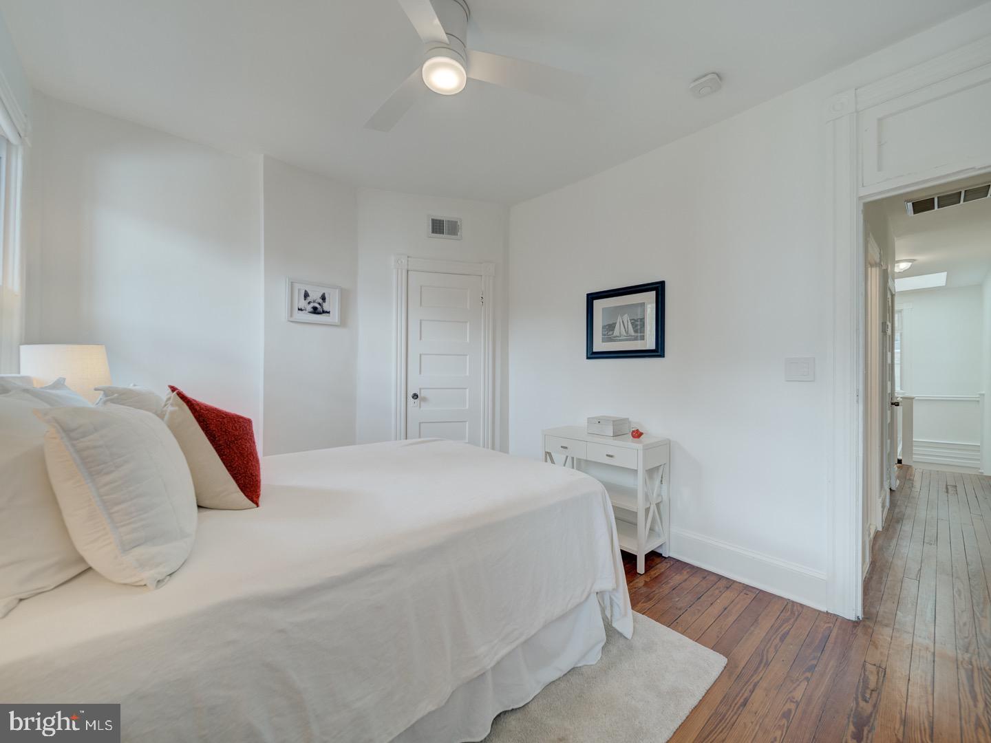27 SEATON PL NW, WASHINGTON, District Of Columbia 20001, 4 Bedrooms Bedrooms, ,3 BathroomsBathrooms,Residential,For sale,27 SEATON PL NW,DCDC2198702 MLS # DCDC2198702