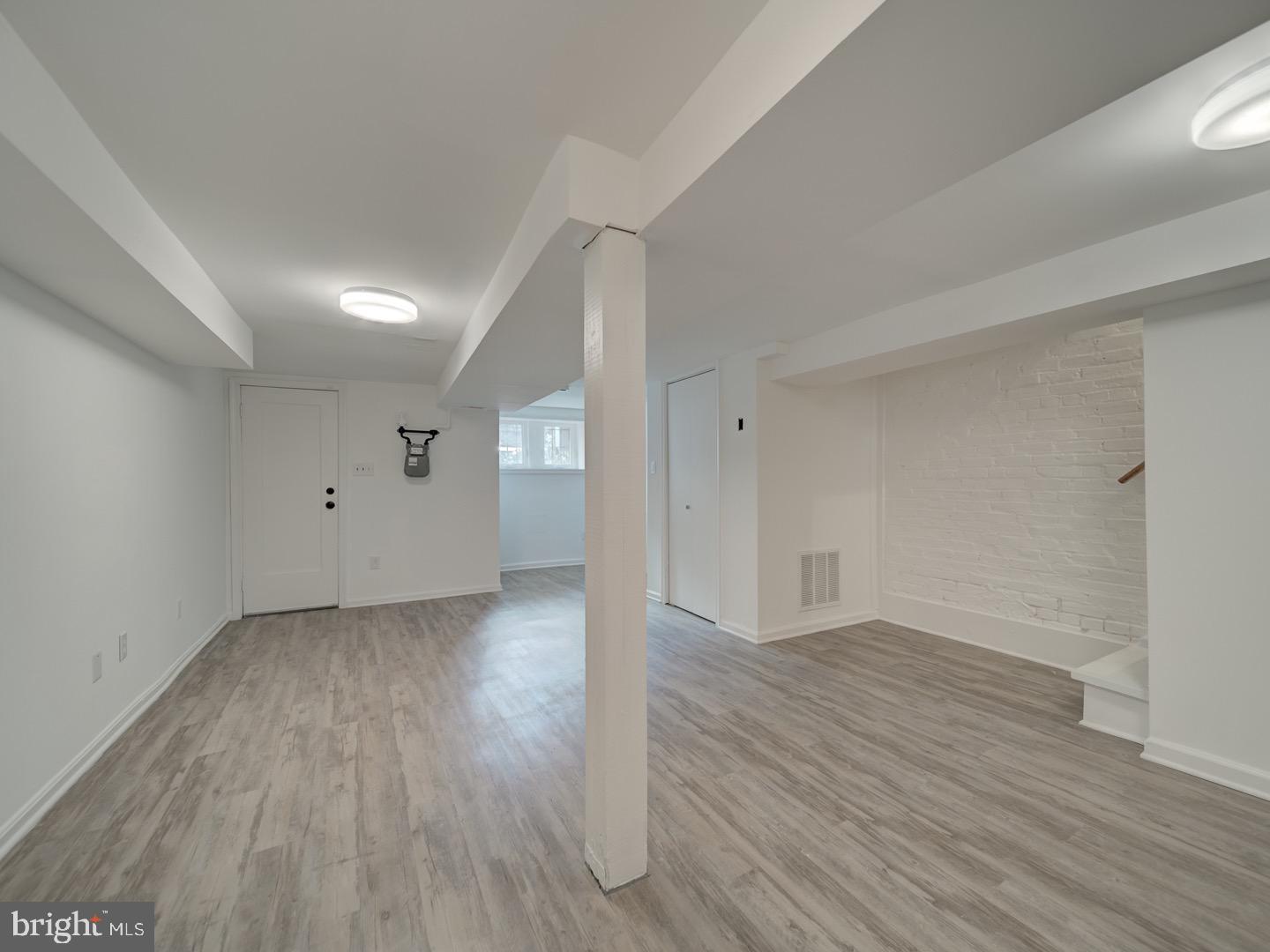 27 SEATON PL NW, WASHINGTON, District Of Columbia 20001, 4 Bedrooms Bedrooms, ,3 BathroomsBathrooms,Residential,For sale,27 SEATON PL NW,DCDC2198702 MLS # DCDC2198702
