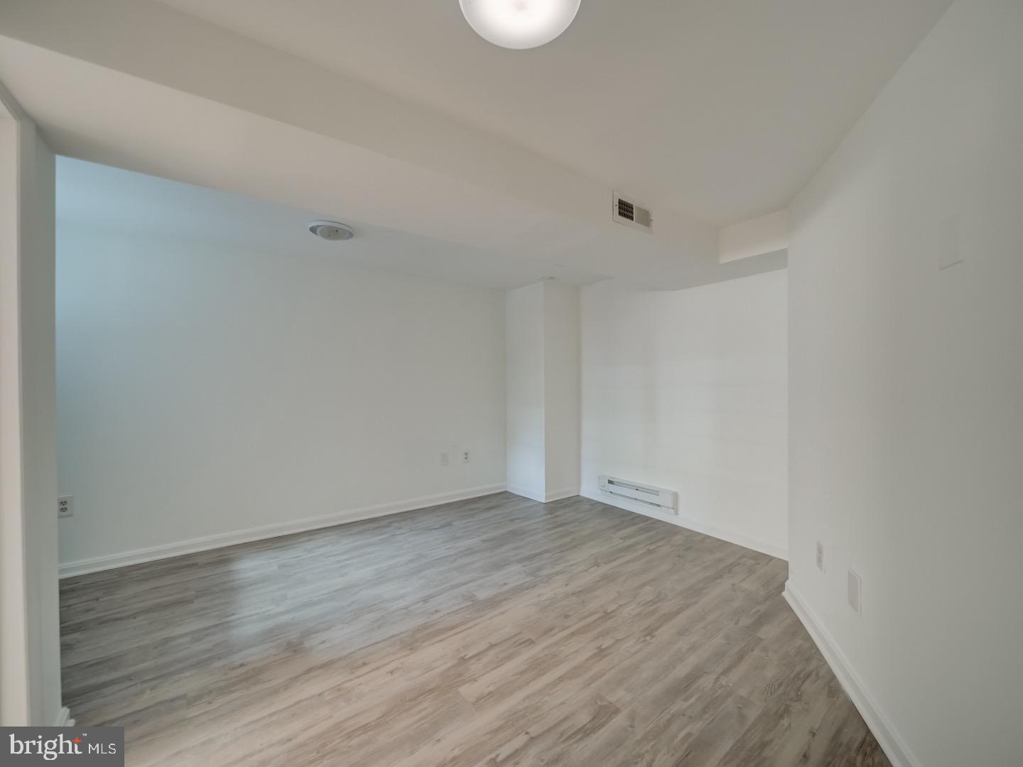 27 SEATON PL NW, WASHINGTON, District Of Columbia 20001, 4 Bedrooms Bedrooms, ,3 BathroomsBathrooms,Residential,For sale,27 SEATON PL NW,DCDC2198702 MLS # DCDC2198702