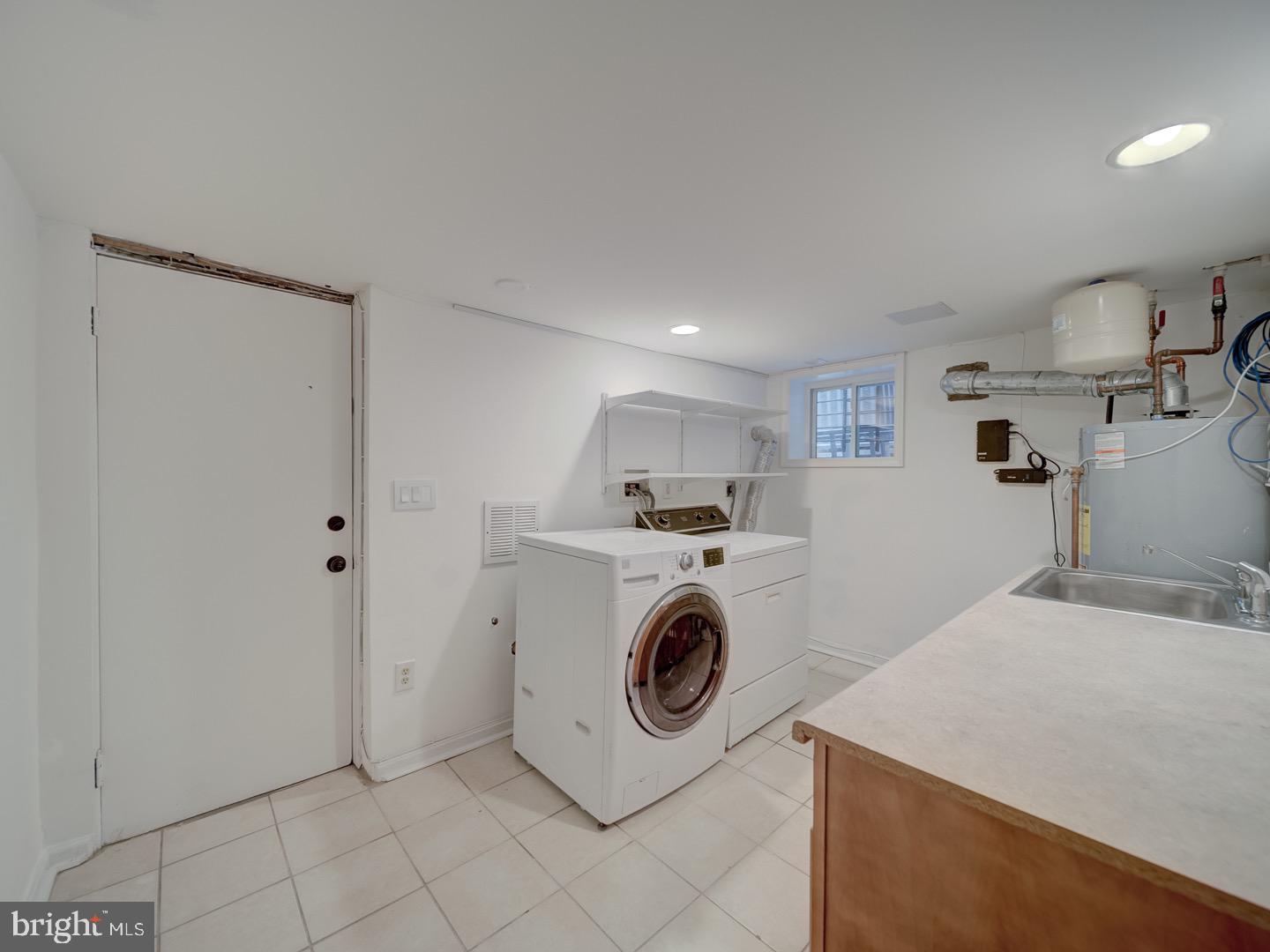 27 SEATON PL NW, WASHINGTON, District Of Columbia 20001, 4 Bedrooms Bedrooms, ,3 BathroomsBathrooms,Residential,For sale,27 SEATON PL NW,DCDC2198702 MLS # DCDC2198702