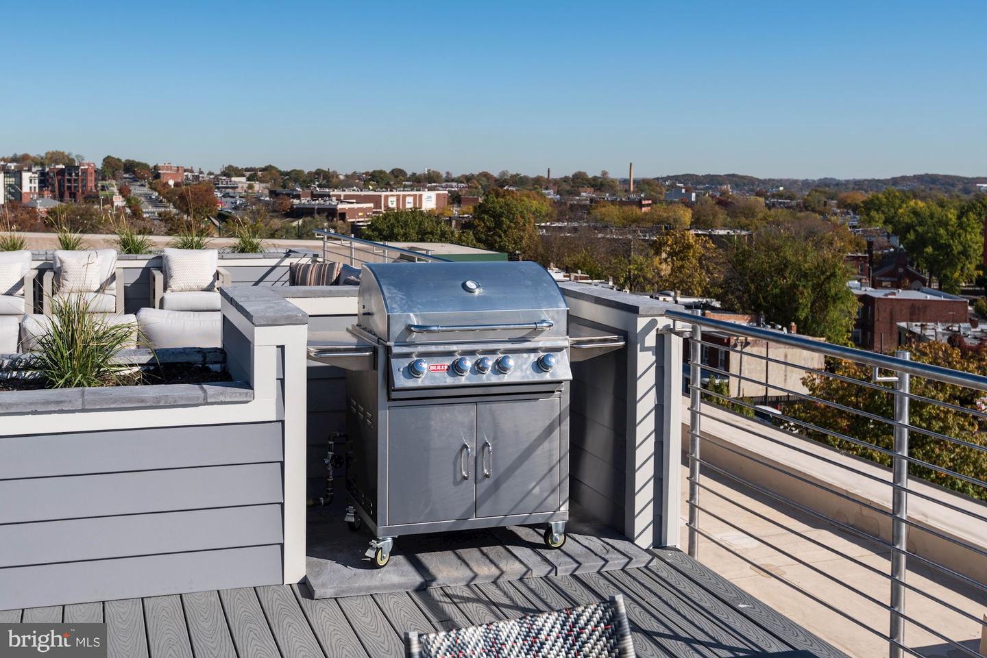 1350 MARYLAND AVE NE #116, WASHINGTON, District Of Columbia 20002, 2 Bedrooms Bedrooms, ,1 BathroomBathrooms,Residential,For sale,1350 MARYLAND AVE NE #116,DCDC2198386 MLS # DCDC2198386