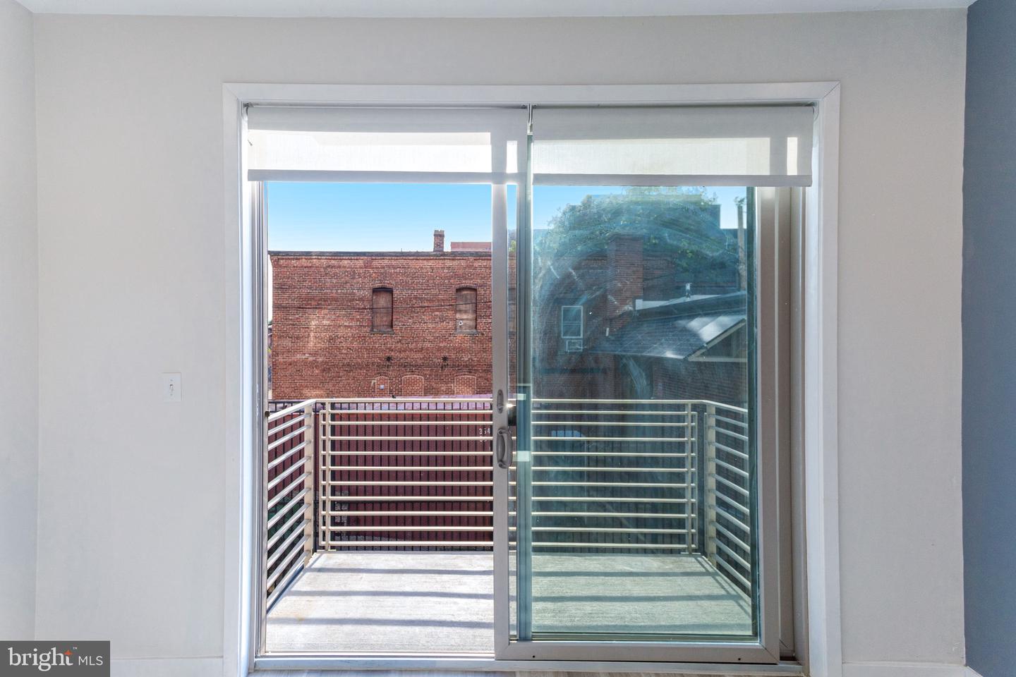 1350 MARYLAND AVE NE #116, WASHINGTON, District Of Columbia 20002, 2 Bedrooms Bedrooms, ,1 BathroomBathrooms,Residential,For sale,1350 MARYLAND AVE NE #116,DCDC2198386 MLS # DCDC2198386
