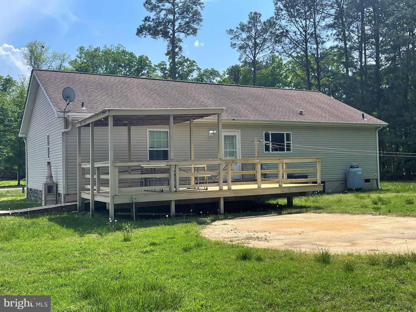 416 MONTICELLO DR, COLONIAL BEACH, Virginia 22443, 3 Bedrooms Bedrooms, ,2 BathroomsBathrooms,Residential,For sale,416 MONTICELLO DR,VAWE2008800 MLS # VAWE2008800