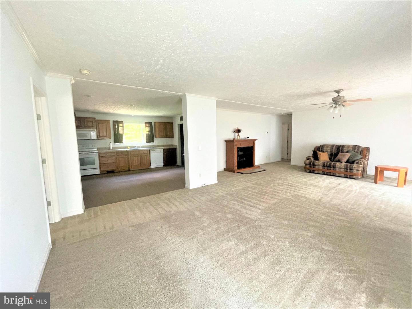 416 MONTICELLO DR, COLONIAL BEACH, Virginia 22443, 3 Bedrooms Bedrooms, ,2 BathroomsBathrooms,Residential,For sale,416 MONTICELLO DR,VAWE2008800 MLS # VAWE2008800