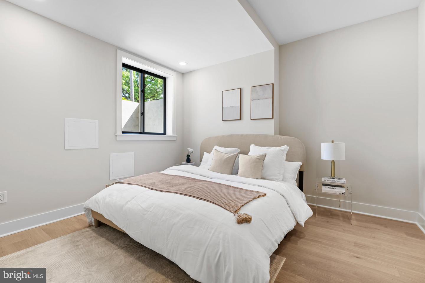 512 TAYLOR ST NW #1, WASHINGTON, District Of Columbia 20011, 2 Bedrooms Bedrooms, ,2 BathroomsBathrooms,Residential,For sale,512 TAYLOR ST NW #1,DCDC2198456 MLS # DCDC2198456
