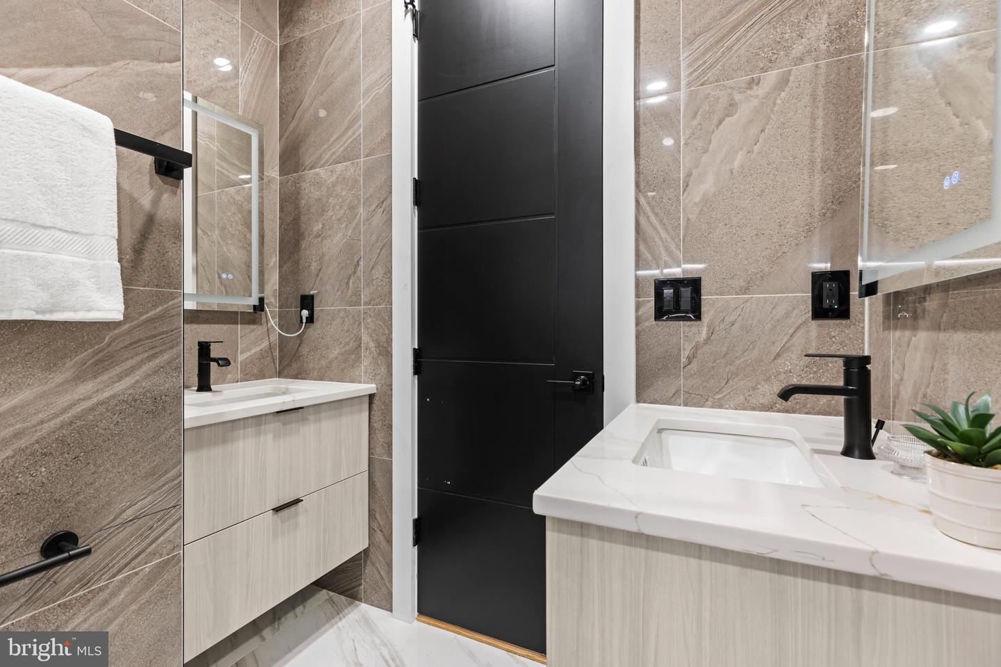512 TAYLOR ST NW #1, WASHINGTON, District Of Columbia 20011, 2 Bedrooms Bedrooms, ,2 BathroomsBathrooms,Residential,For sale,512 TAYLOR ST NW #1,DCDC2198456 MLS # DCDC2198456