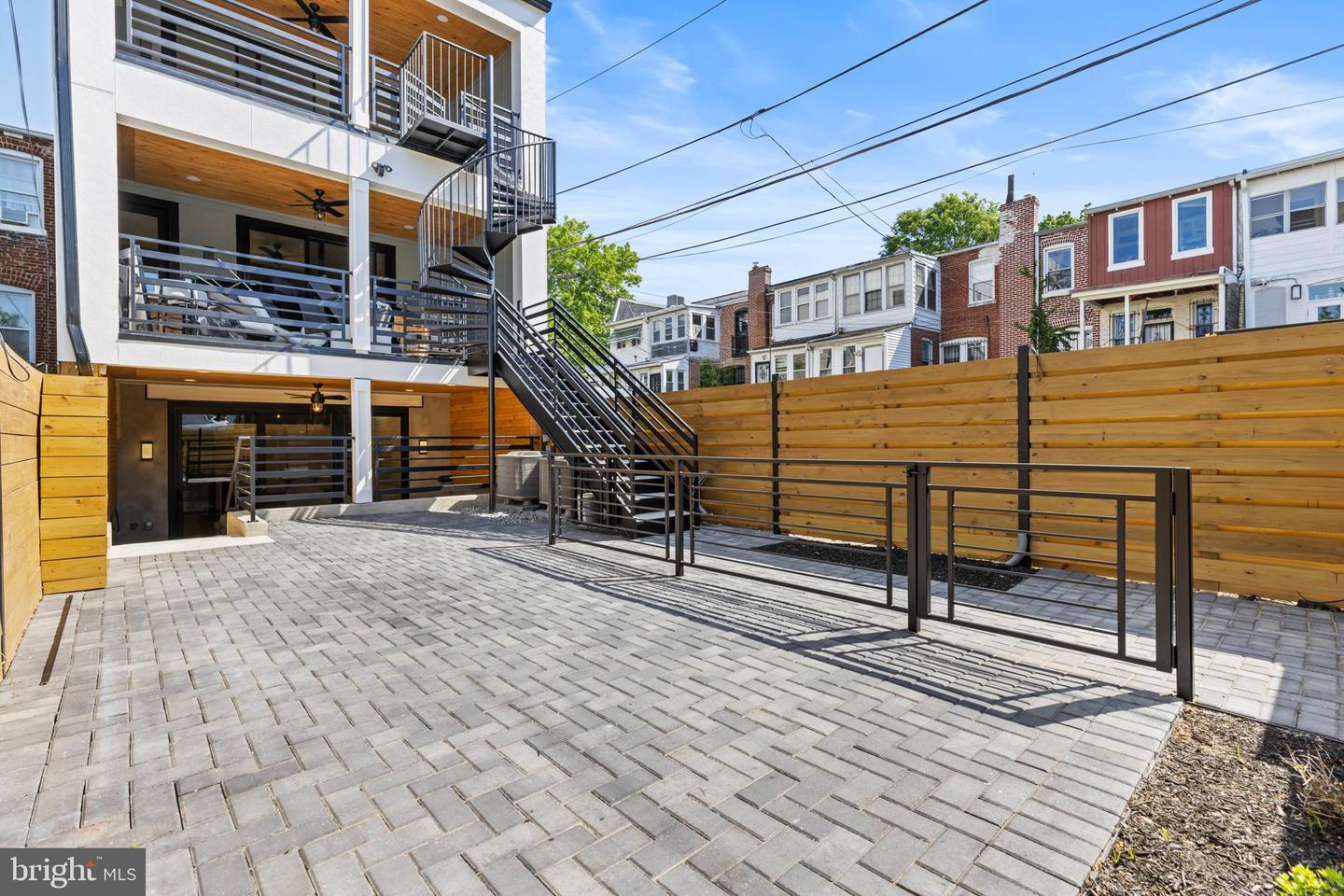 512 TAYLOR ST NW #1, WASHINGTON, District Of Columbia 20011, 2 Bedrooms Bedrooms, ,2 BathroomsBathrooms,Residential,For sale,512 TAYLOR ST NW #1,DCDC2198456 MLS # DCDC2198456