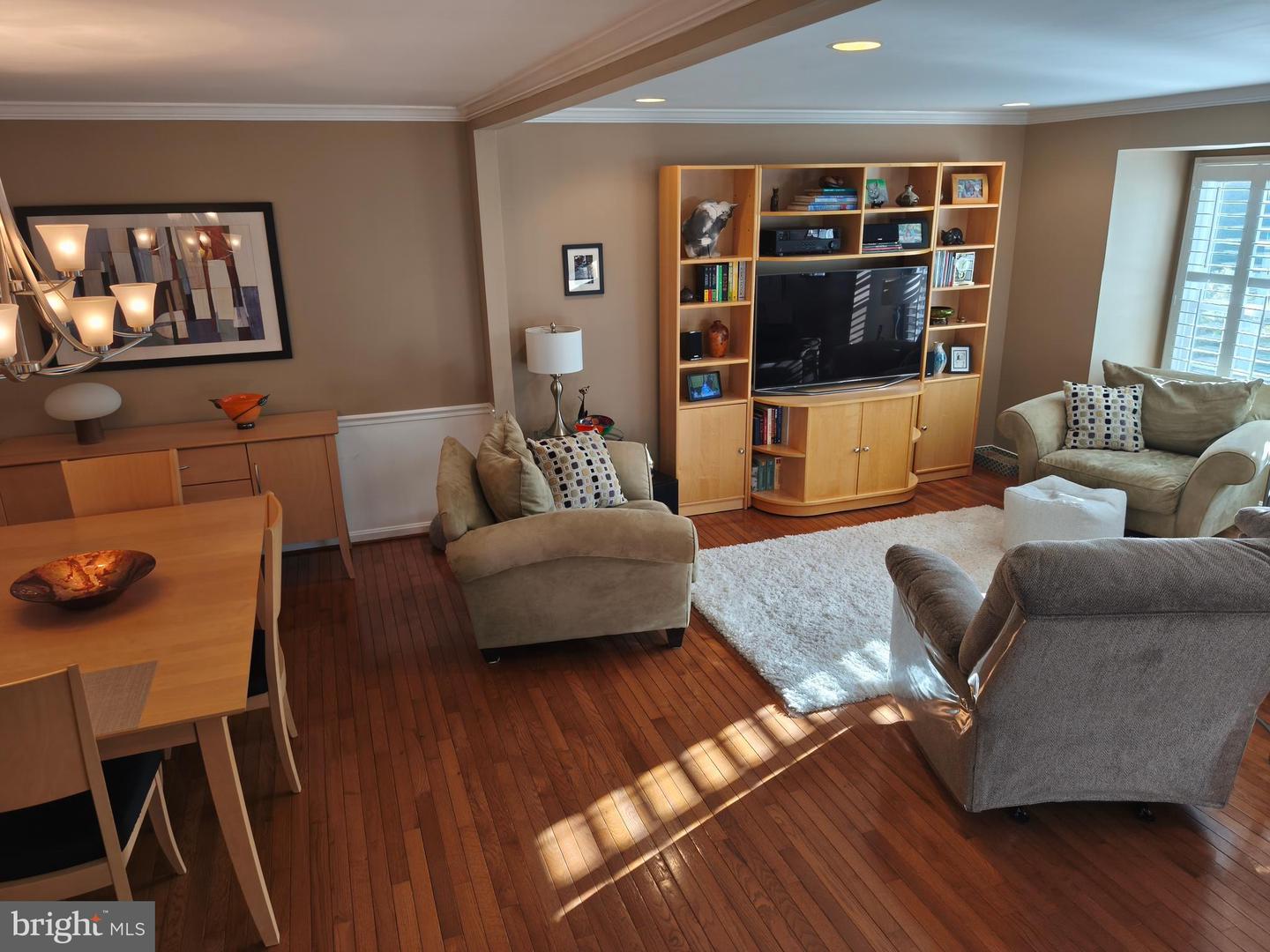 43384 LIVERY SQ, ASHBURN, Virginia 20147, 3 Bedrooms Bedrooms, ,2 BathroomsBathrooms,Residential,For sale,43384 LIVERY SQ,VALO2095370 MLS # VALO2095370