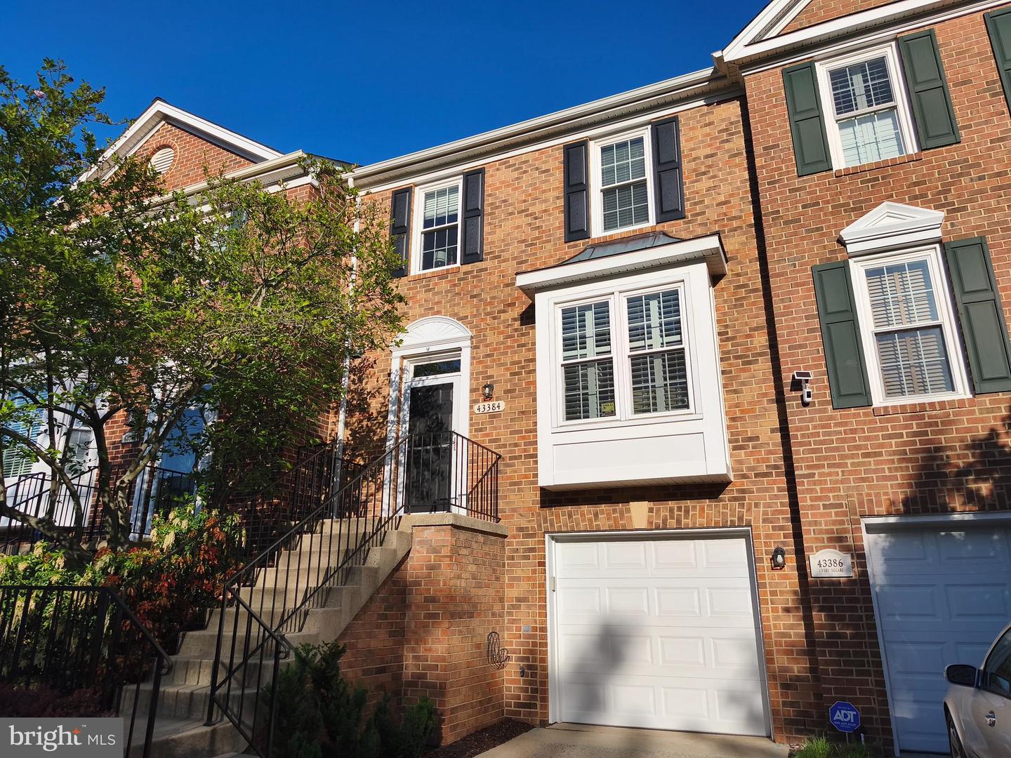 43384 LIVERY SQ, ASHBURN, Virginia 20147, 3 Bedrooms Bedrooms, ,2 BathroomsBathrooms,Residential,For sale,43384 LIVERY SQ,VALO2095370 MLS # VALO2095370