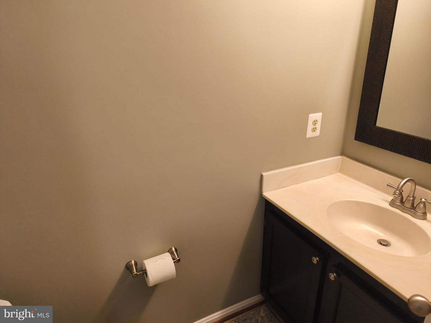 43384 LIVERY SQ, ASHBURN, Virginia 20147, 3 Bedrooms Bedrooms, ,2 BathroomsBathrooms,Residential,For sale,43384 LIVERY SQ,VALO2095370 MLS # VALO2095370
