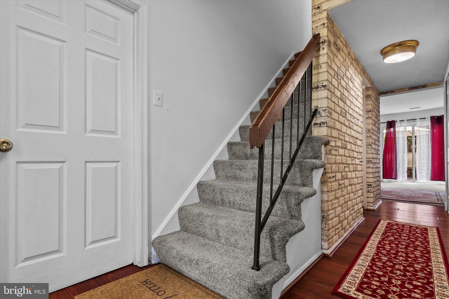 27 CAROLINA CT, STERLING, Virginia 20164, 4 Bedrooms Bedrooms, ,2 BathroomsBathrooms,Residential,For sale,27 CAROLINA CT,VALO2095392 MLS # VALO2095392