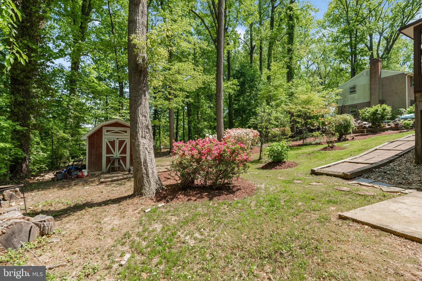 2919 ROSEMARY LN, FALLS CHURCH, Virginia 22042, 3 Bedrooms Bedrooms, ,2 BathroomsBathrooms,Residential,For sale,2919 ROSEMARY LN,VAFX2238204 MLS # VAFX2238204