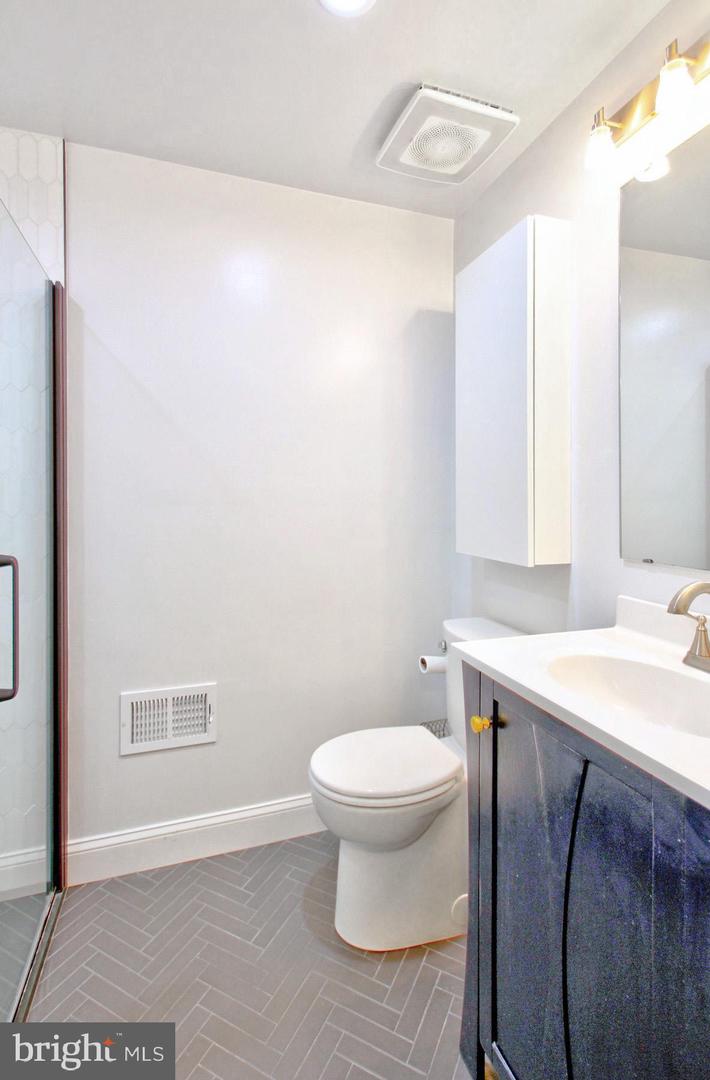 74 P ST NW, WASHINGTON, District Of Columbia 20001, 3 Bedrooms Bedrooms, ,2 BathroomsBathrooms,Residential,For sale,74 P ST NW,DCDC2198384 MLS # DCDC2198384
