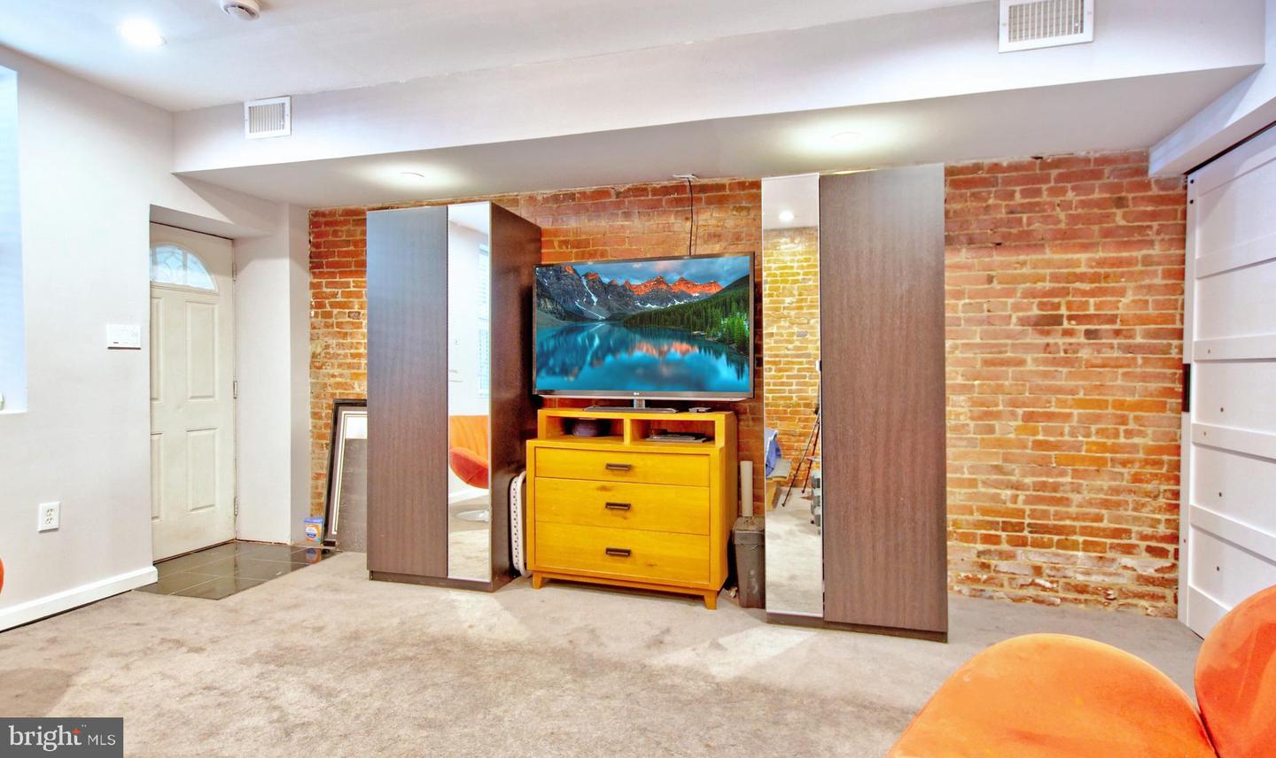 74 P ST NW, WASHINGTON, District Of Columbia 20001, 3 Bedrooms Bedrooms, ,2 BathroomsBathrooms,Residential,For sale,74 P ST NW,DCDC2198384 MLS # DCDC2198384