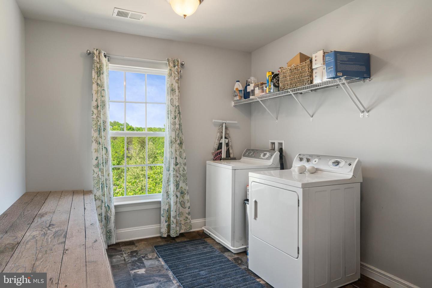 232 ALMOND DR, STAFFORD, Virginia 22554, 4 Bedrooms Bedrooms, ,3 BathroomsBathrooms,Residential,For sale,232 ALMOND DR,VAST2038440 MLS # VAST2038440