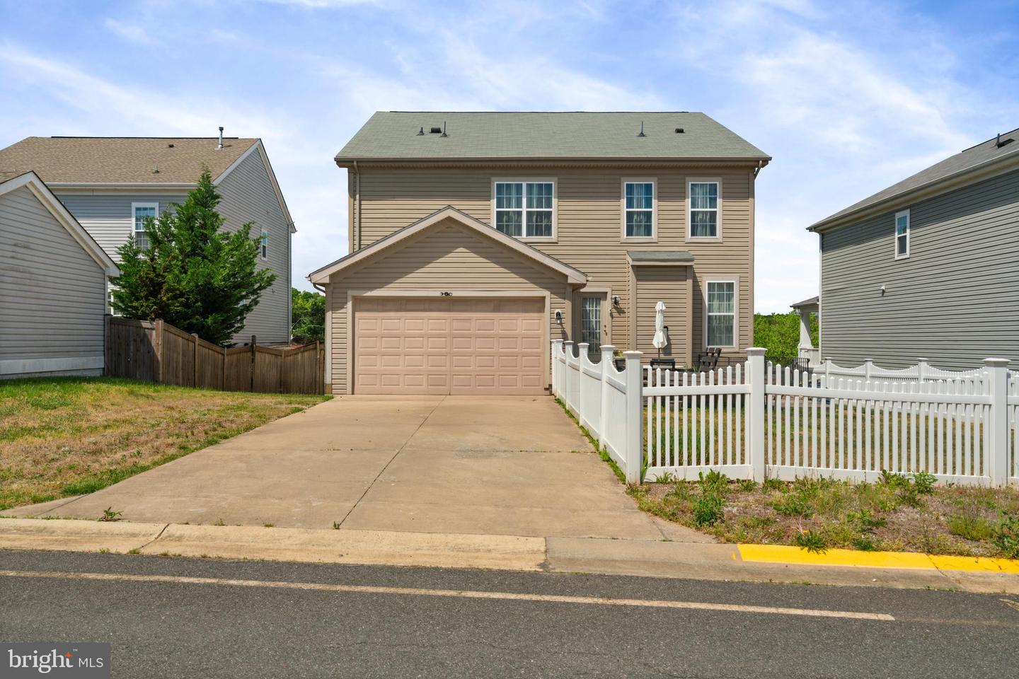 232 ALMOND DR, STAFFORD, Virginia 22554, 4 Bedrooms Bedrooms, ,3 BathroomsBathrooms,Residential,For sale,232 ALMOND DR,VAST2038440 MLS # VAST2038440