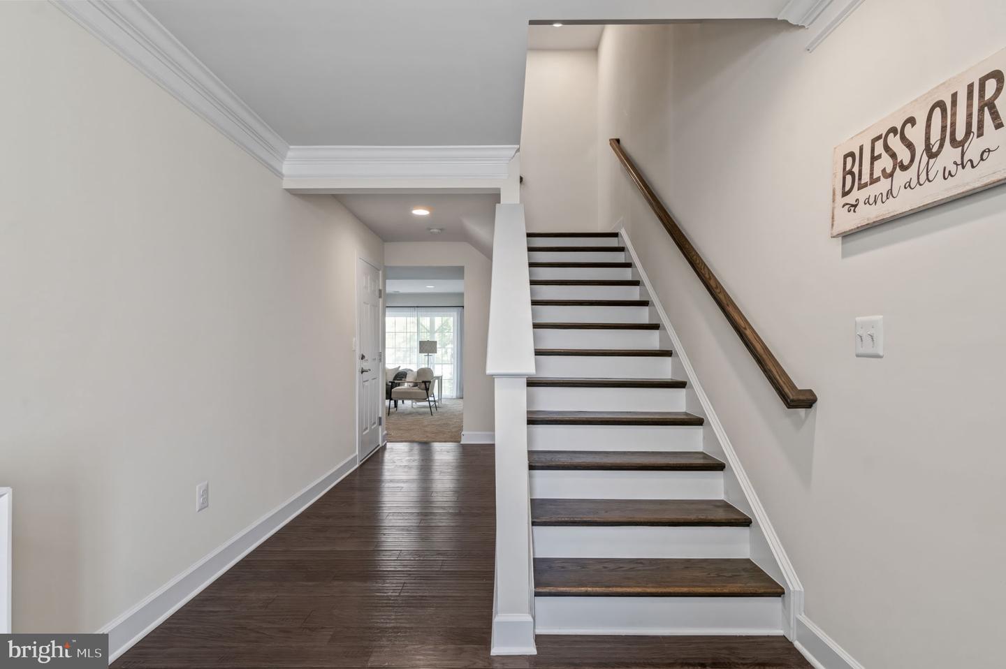 10575 HINTON WAY, MANASSAS, Virginia 20112, 3 Bedrooms Bedrooms, ,2 BathroomsBathrooms,Residential,For sale,10575 HINTON WAY,VAPW2093784 MLS # VAPW2093784